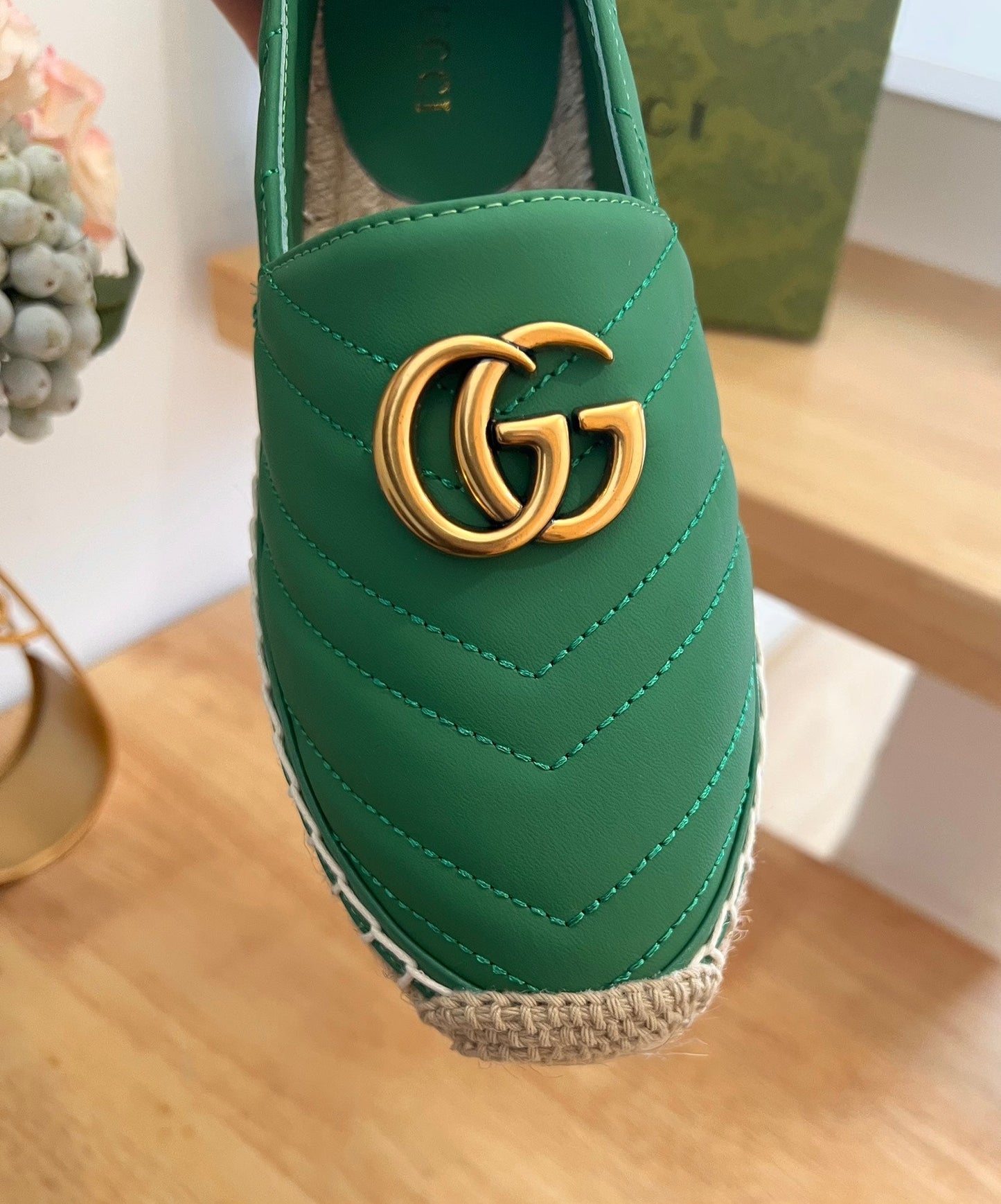 GG 26ss Loafer Green Straw Sheepskin 692197