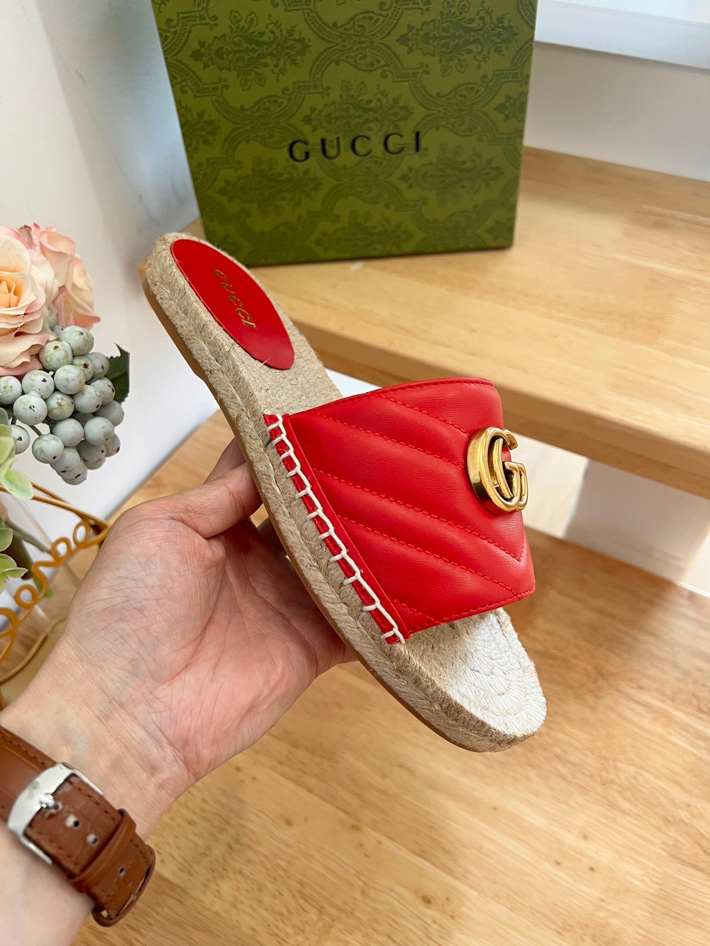 GG 26ss Slide Red Straw Sheepskin 692198