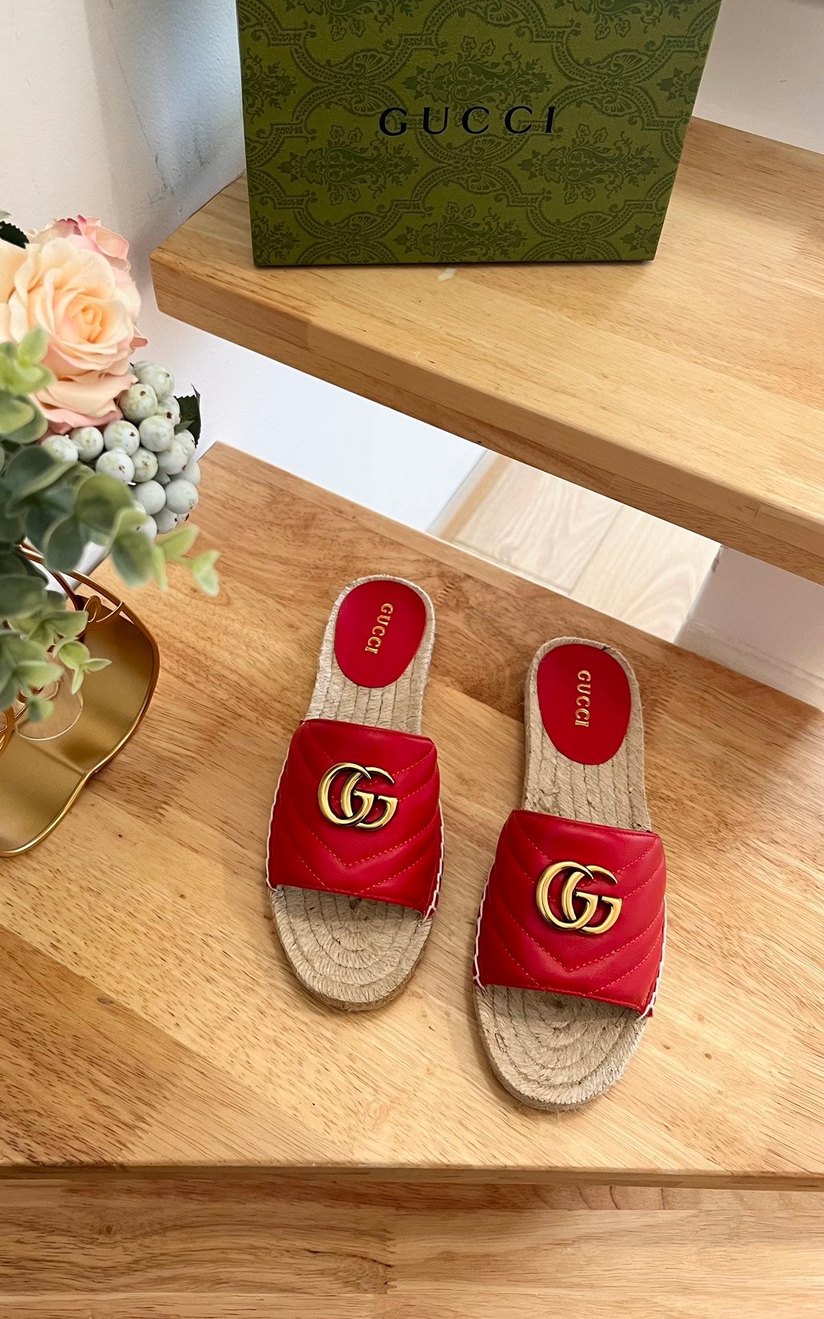 GG 26ss Slide Red Straw Sheepskin 692198