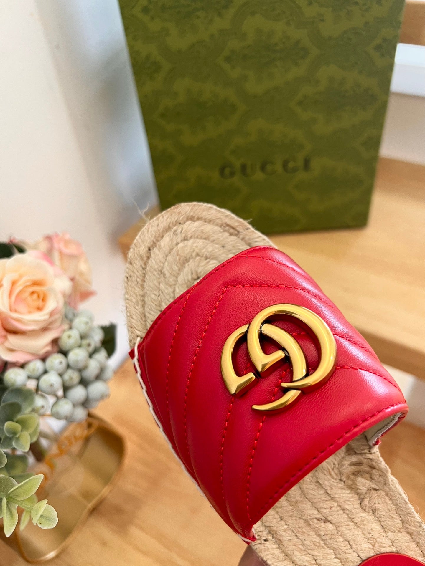 GG 26ss Slide Red Straw Sheepskin 692198