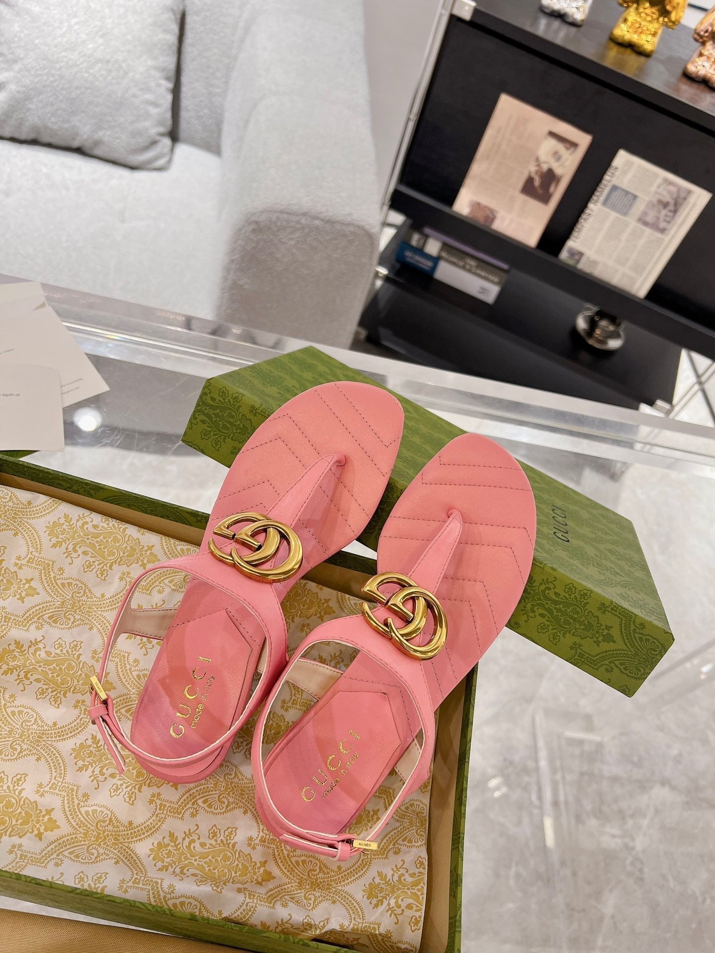 GC Double G Block Heel Thong Sandals Pink Leather 292409