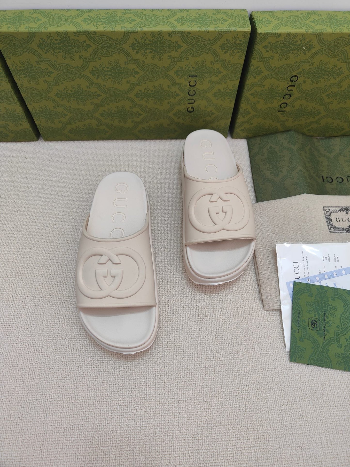 GG Lide Sandal With Interlocking Cream Rubber 788124