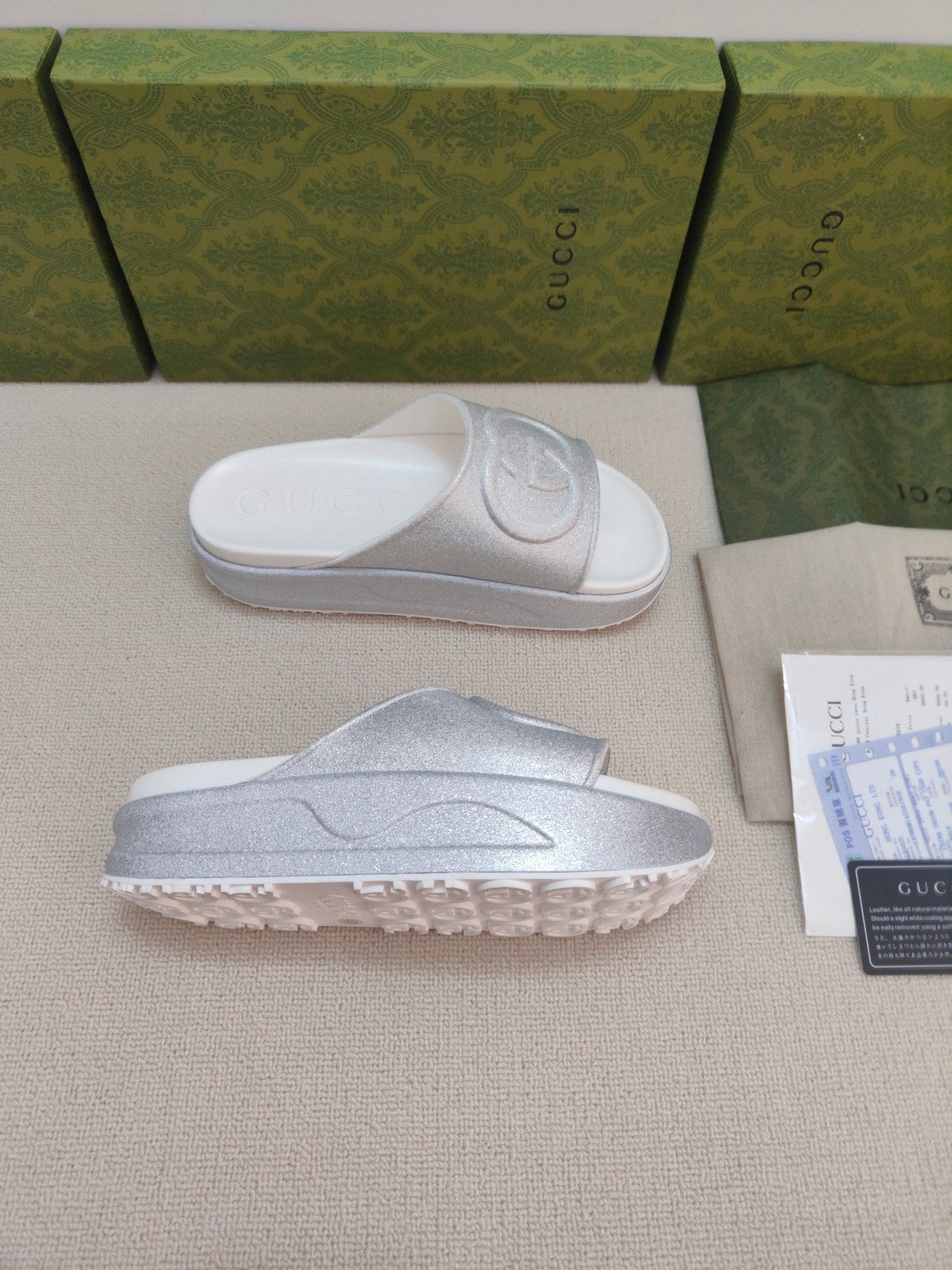 GG Lide Sandal With Interlocking Grey Glitter Rubber 788129