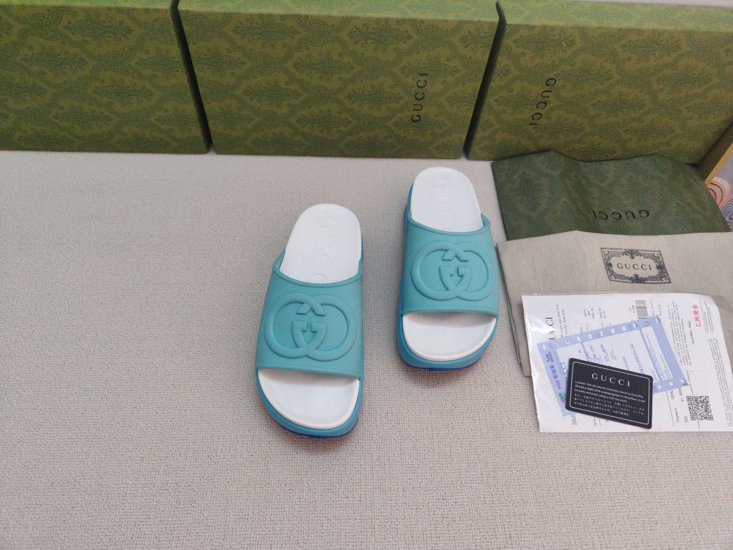 GG Lide Sandal With Interlocking Blue Rubber 788132