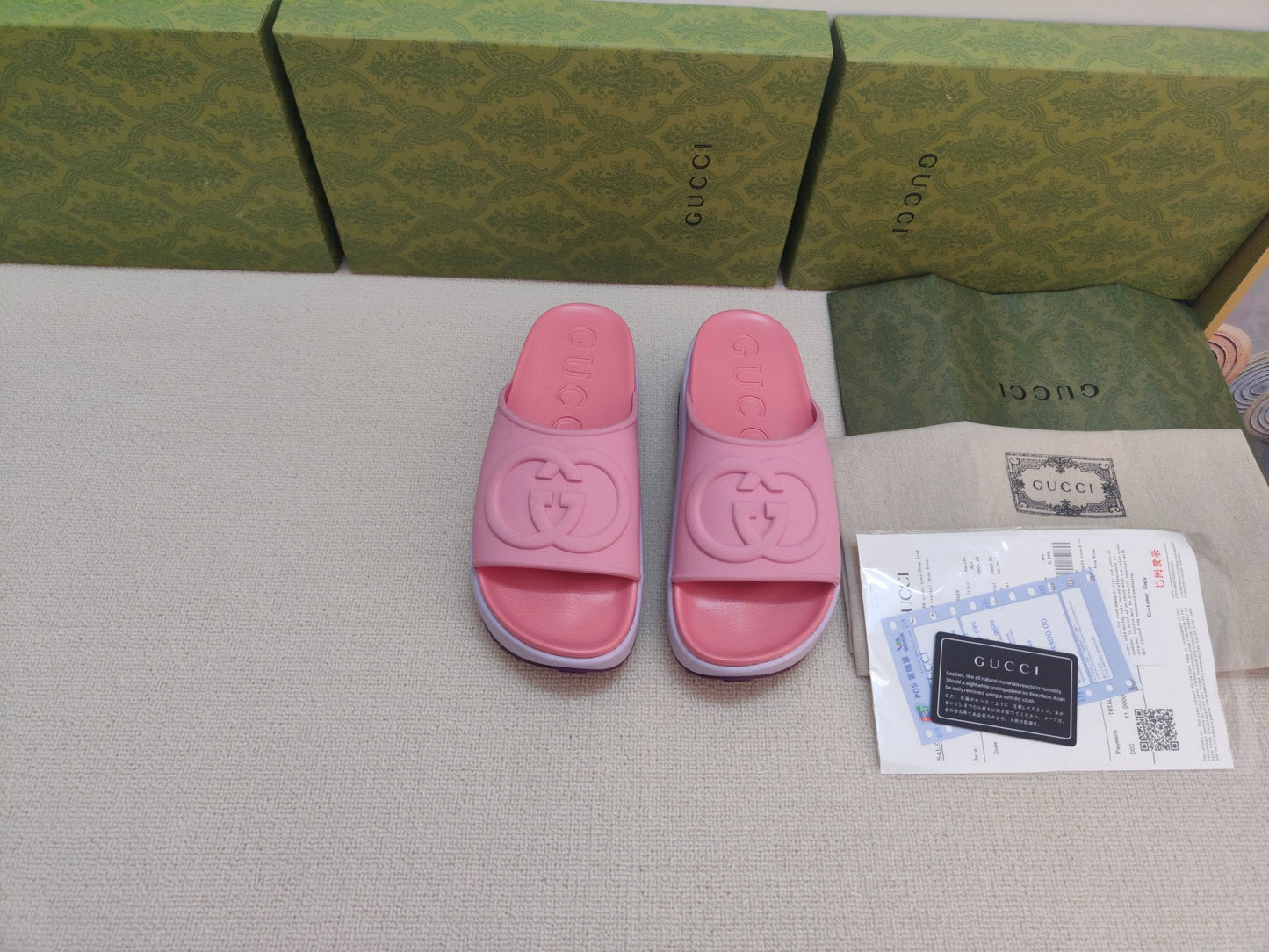 GG Lide Sandal With Interlocking Pink Rubber 788133