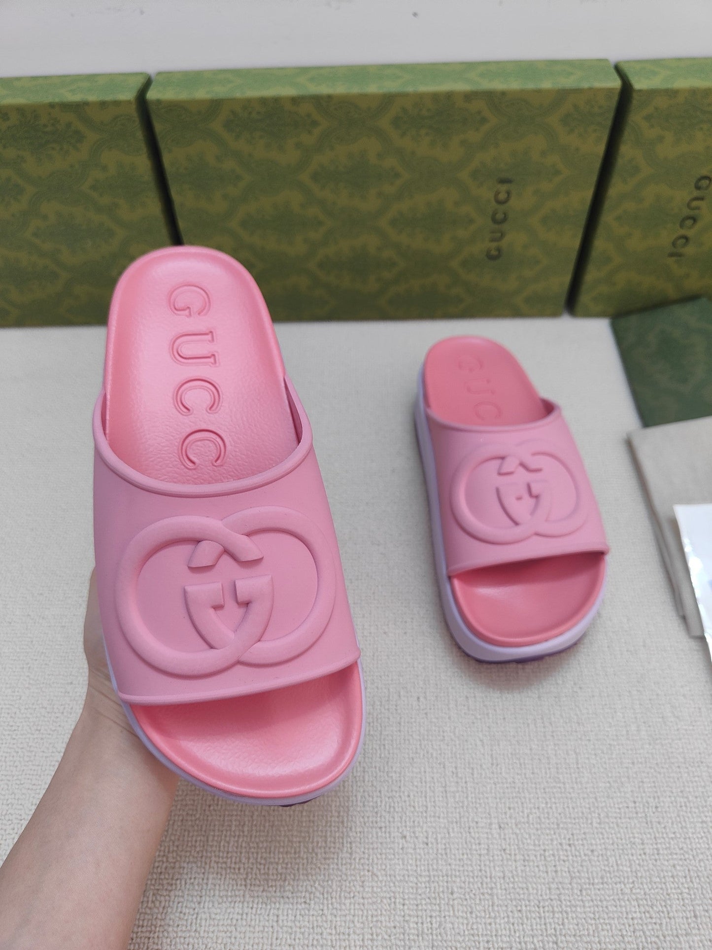 GG Lide Sandal With Interlocking Pink Rubber 788133