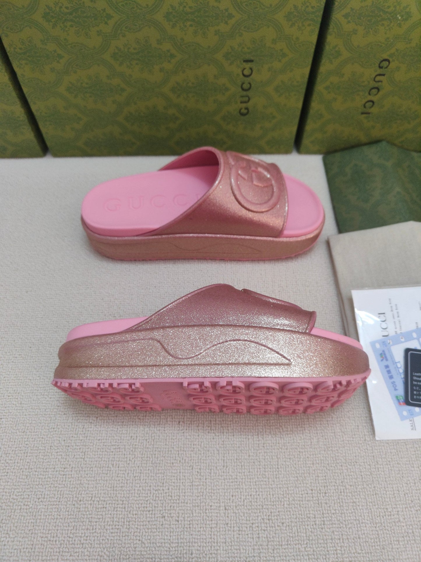 GG Lide Sandal With Interlocking Pink Glitter Rubber 788130