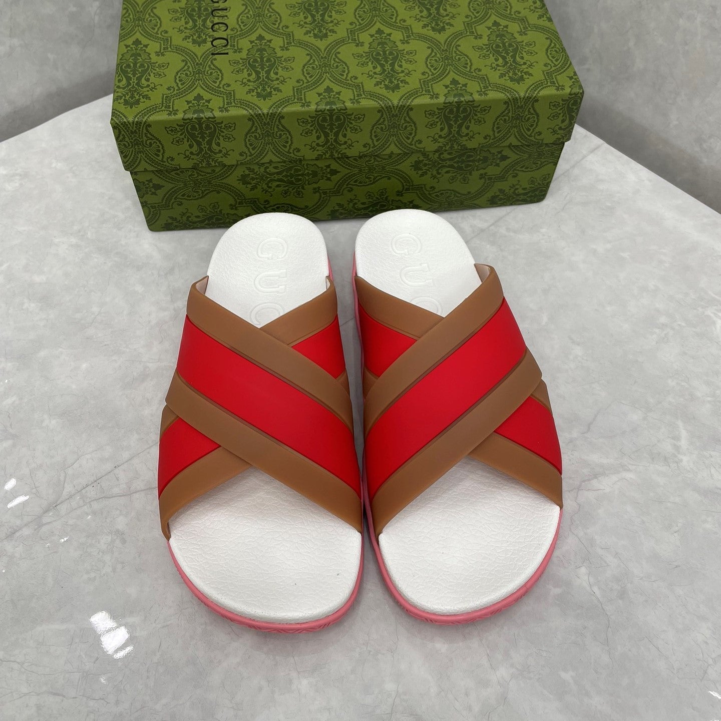GG Men Striped Rubber Slides White Red Rubber 788222