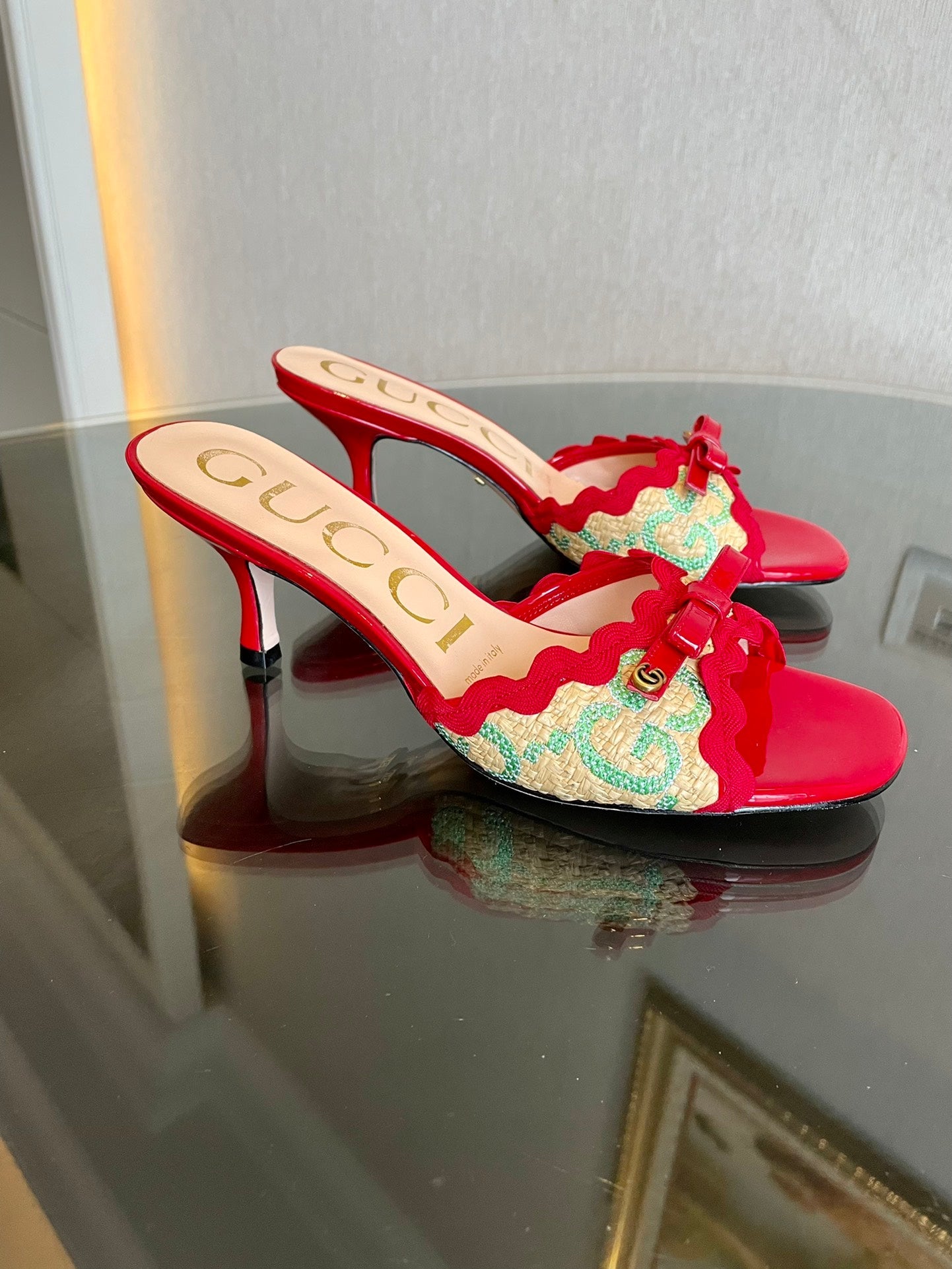 GG Kertu Sandals 6cm Beige Red Green Raffia Leather 695686