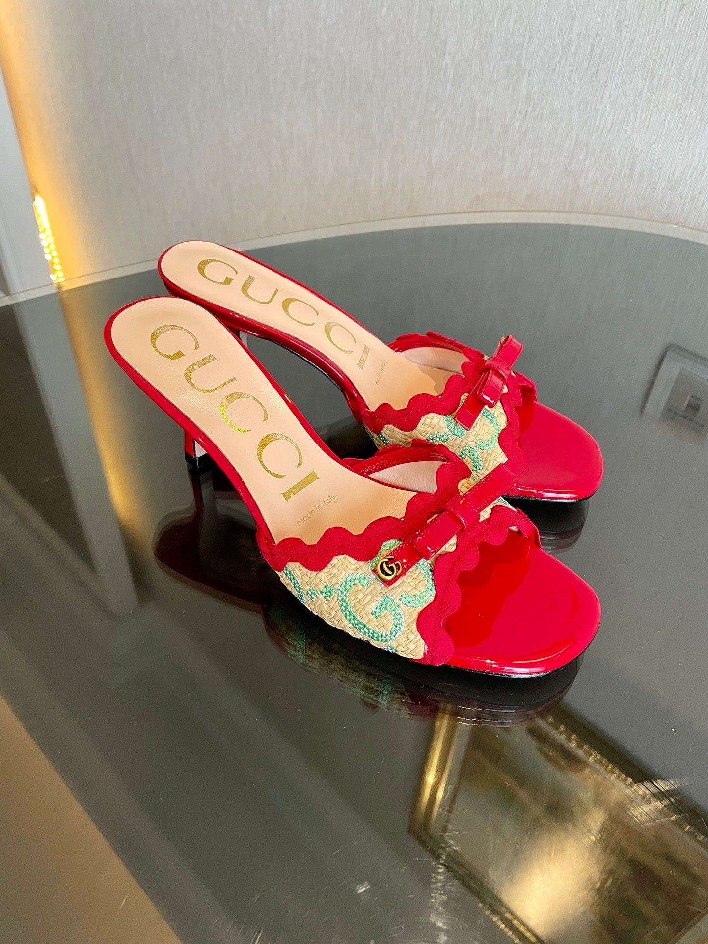 GG Kertu Sandals 6cm Beige Red Green Raffia Leather 695686