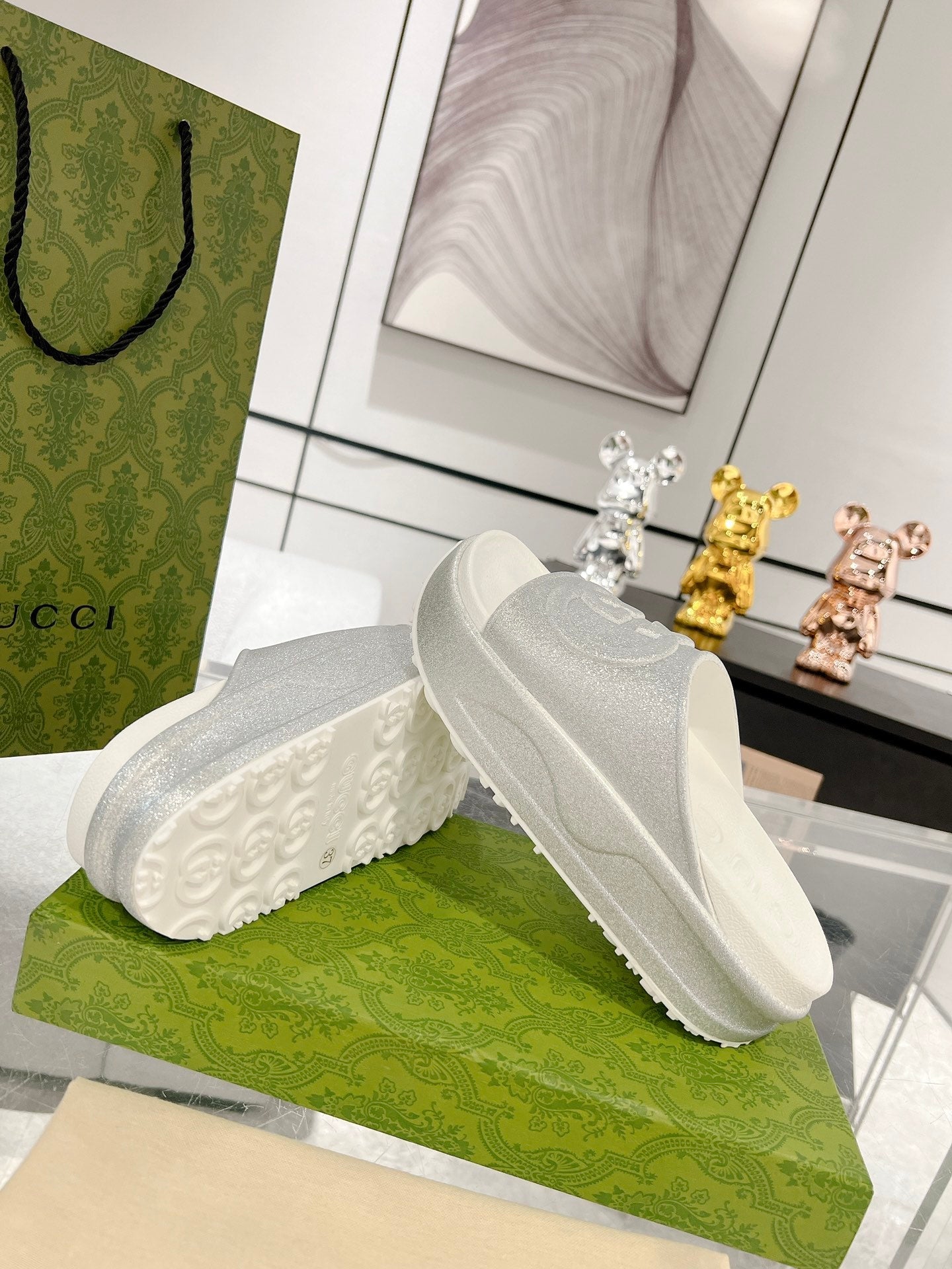 GC 25 Interlocking G 50mm Slide Sandal Gray White Cowhide 292387