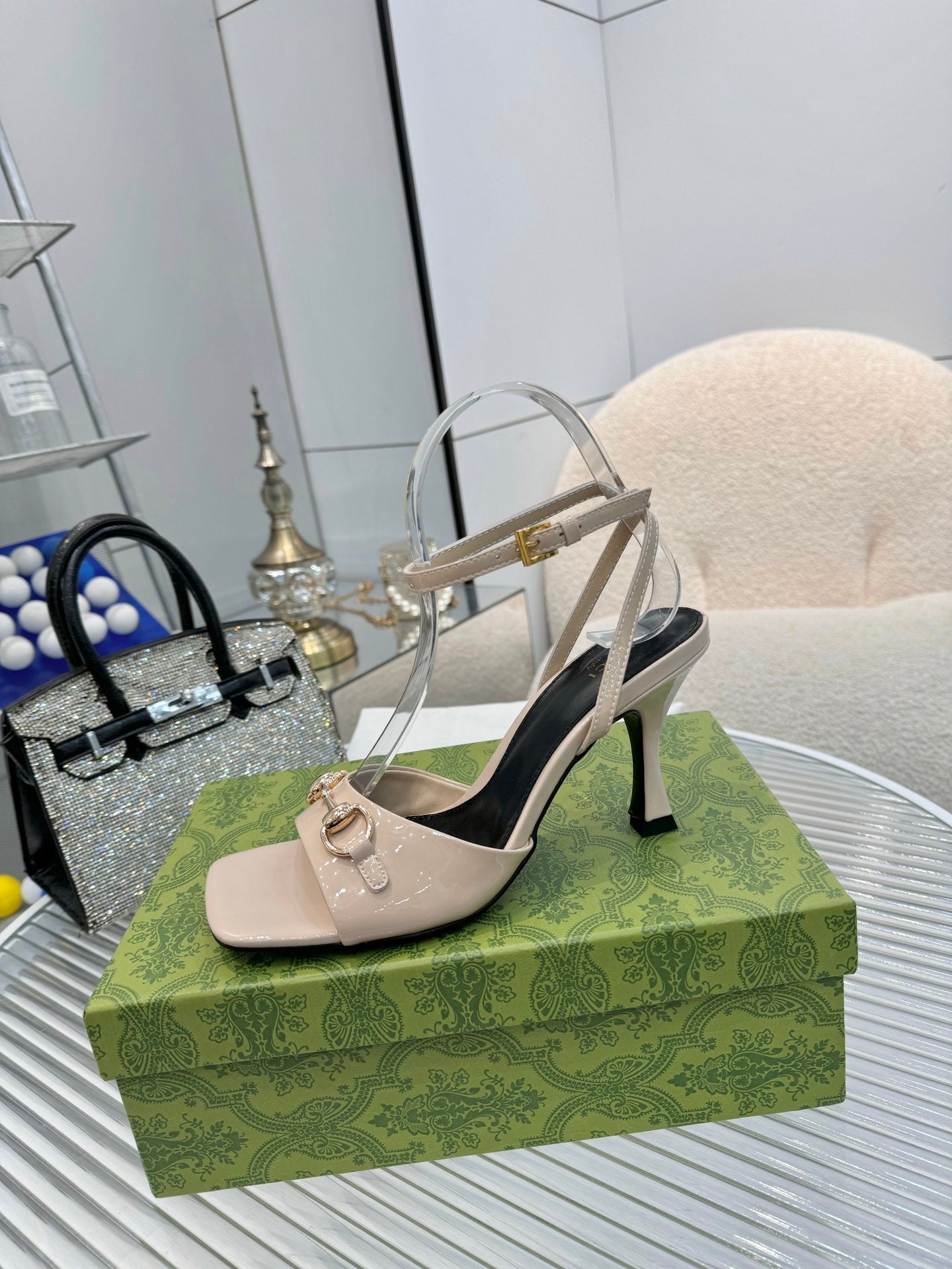 GG Gold Buckle Sandal 80mm Beige Patent Leather 457557