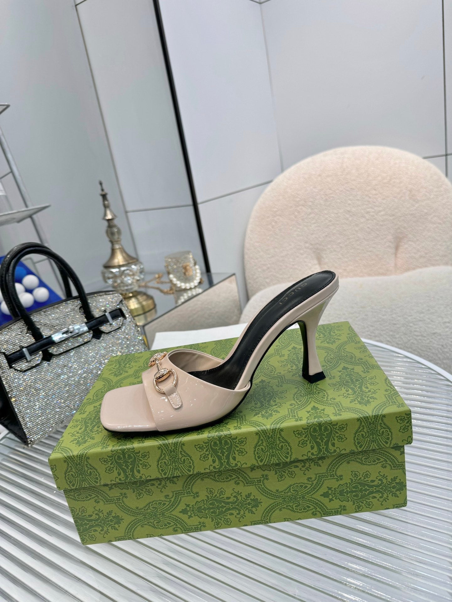 GG Gold Buckle Slide Sandal 80mm Beige Patent Leather 457561