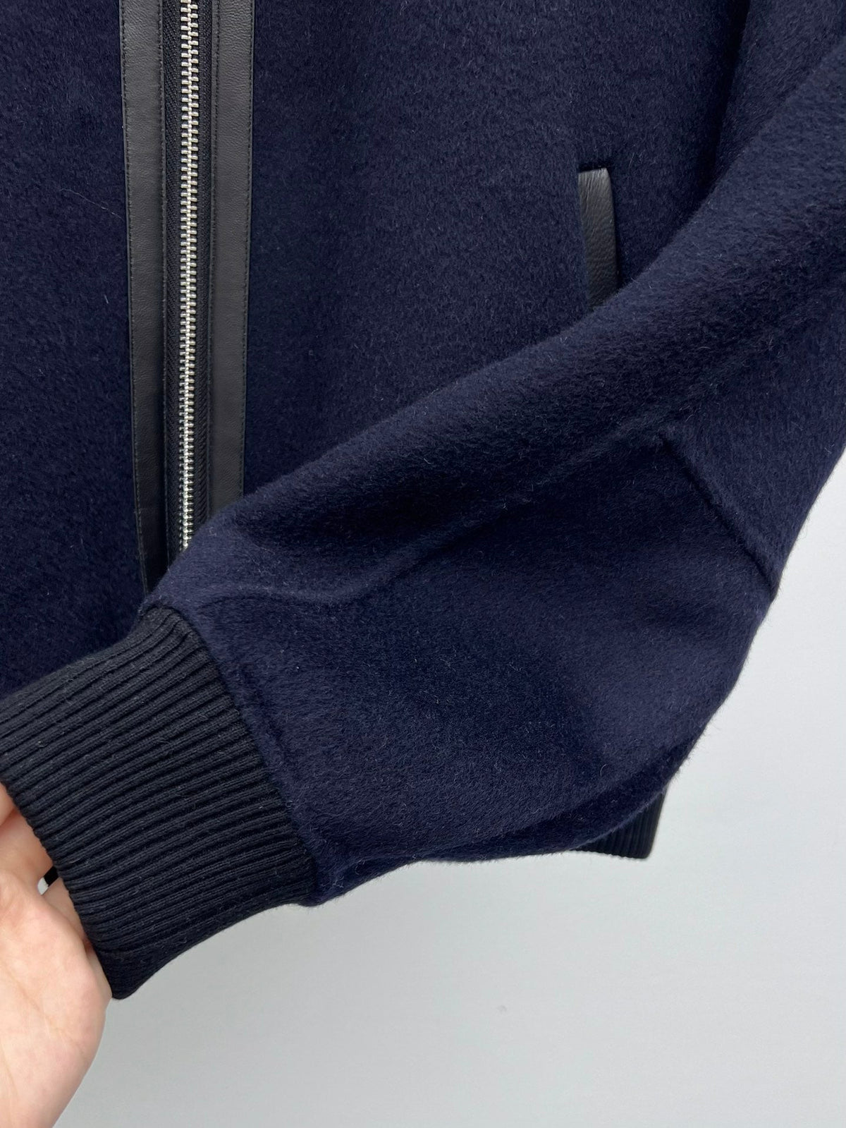 HM 25 Jacket Black Cashmere 02667