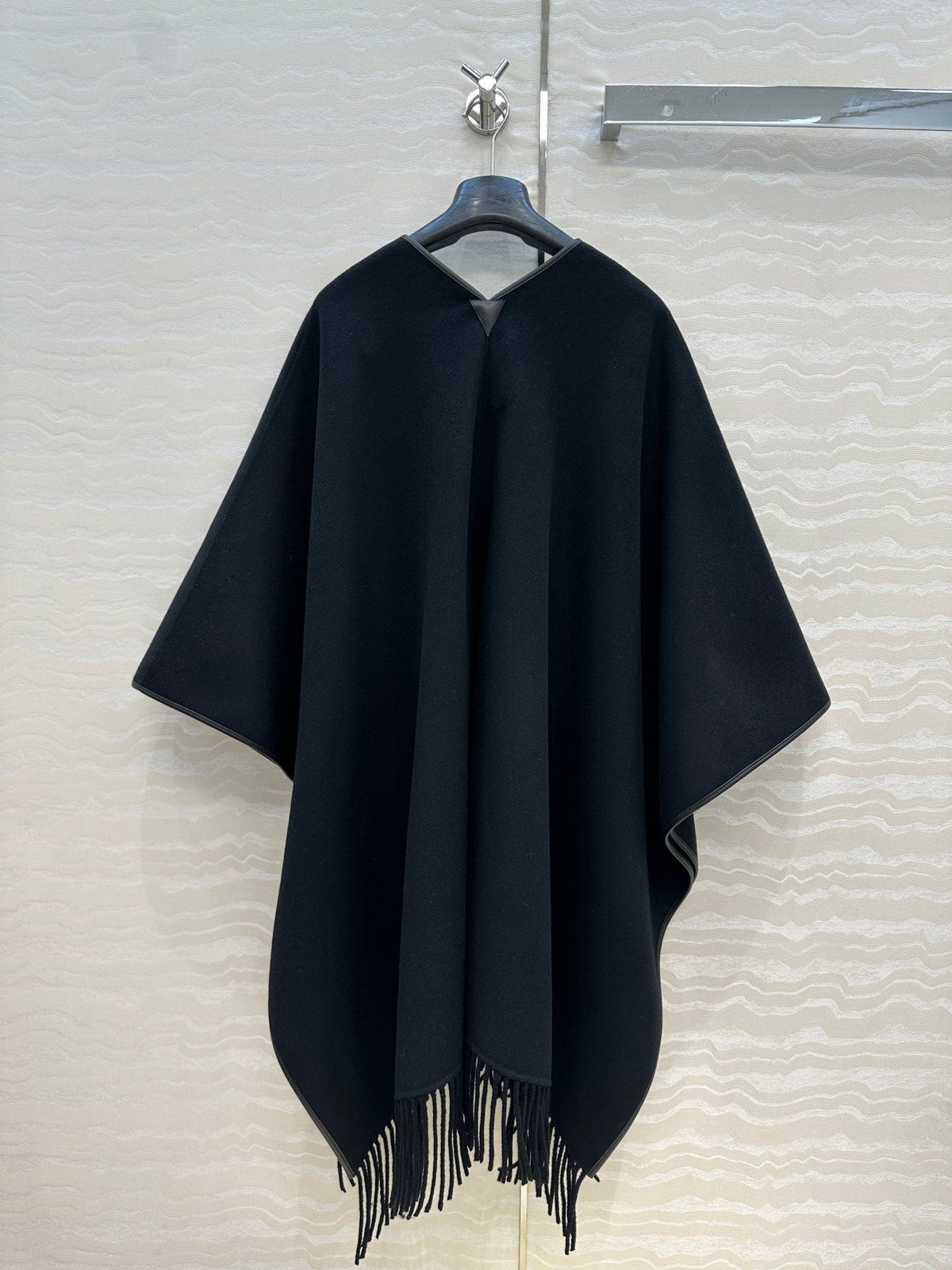 HM SS26 Kelly Lock Poncho Black Wool Cashmere 351152