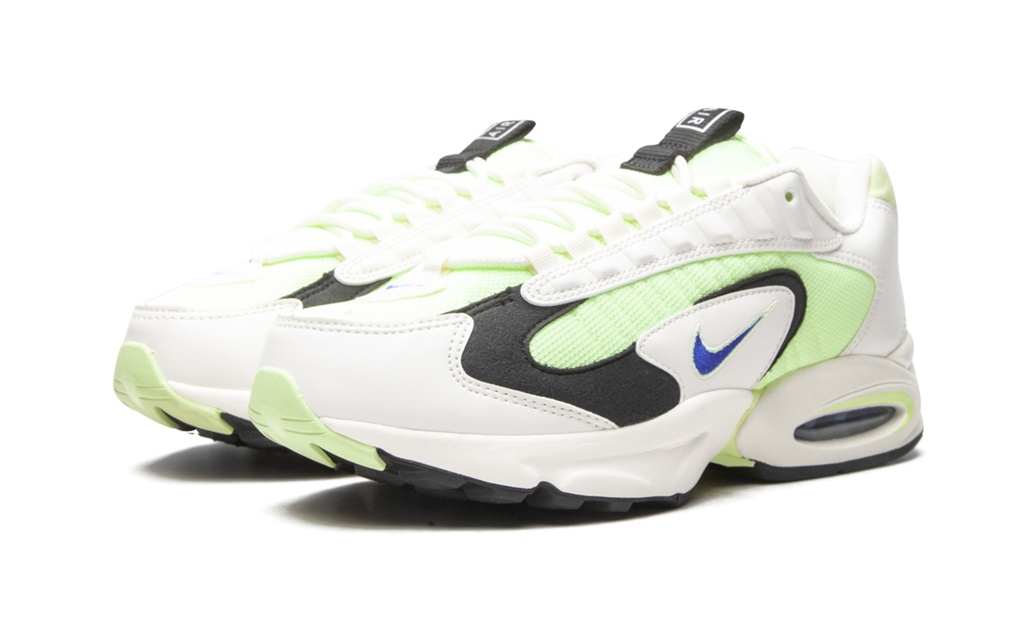 Air Max Triax 96 "Barely Volt" CT1104 700