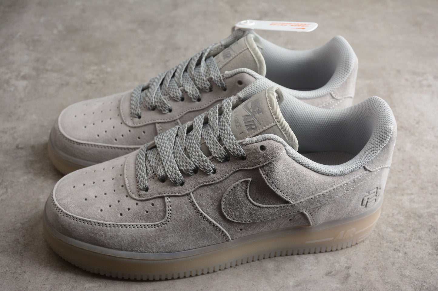 Nike Air Force 1