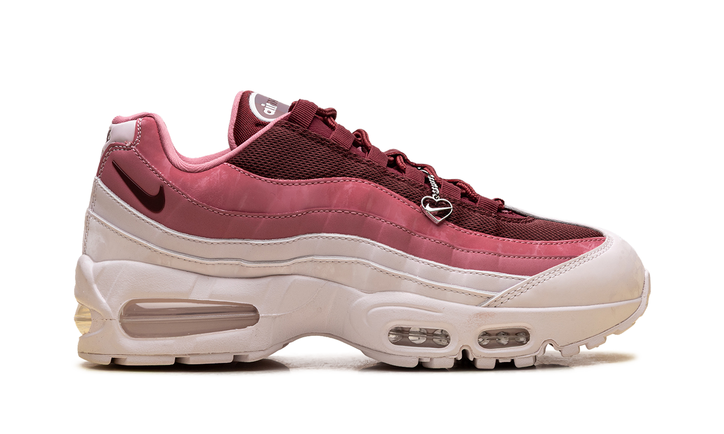 Air Max 95 WMNS "Valentine's Day 2026" IB8155 600