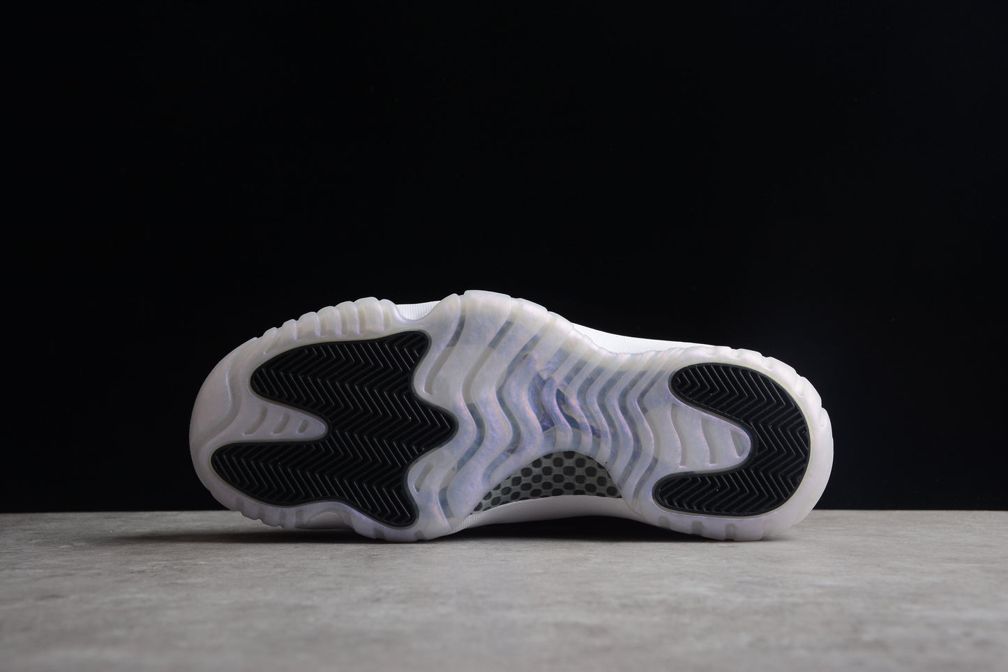 AJ 11 Low Easter