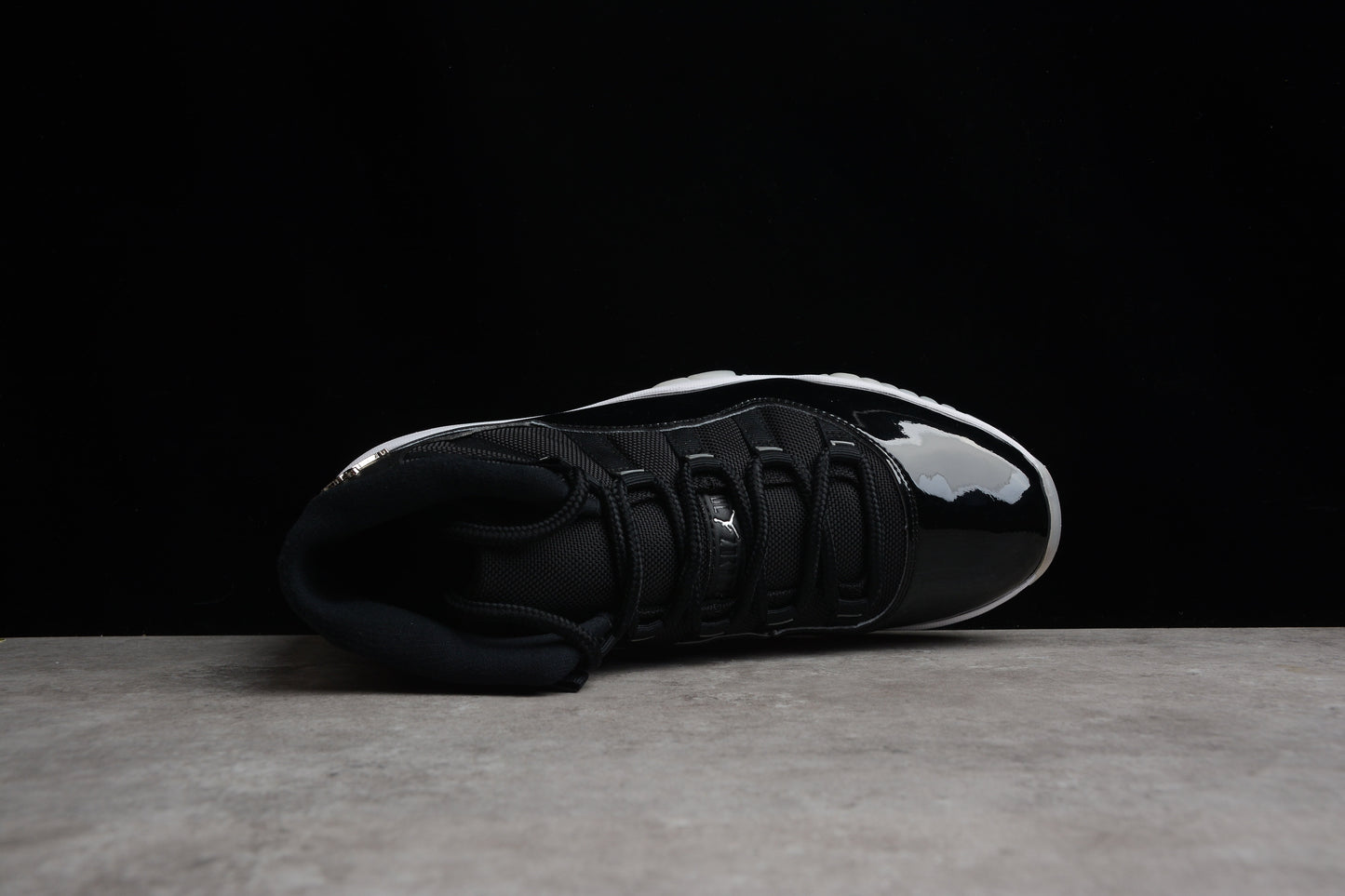 Air Jordan 11 Jubilee