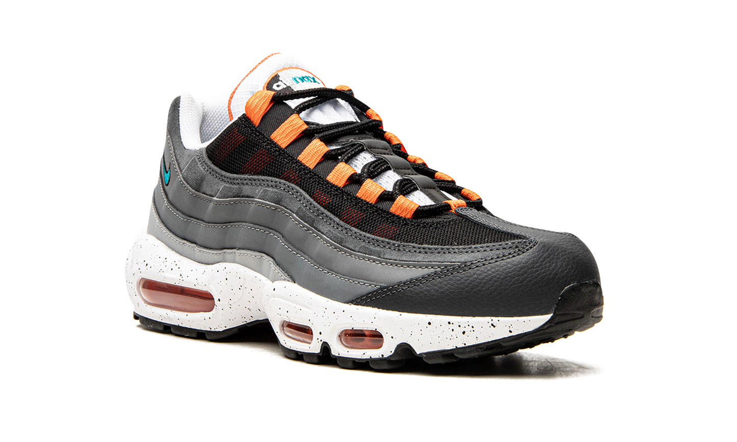 Air Max 95 "Black Speckled" CZ0191 001