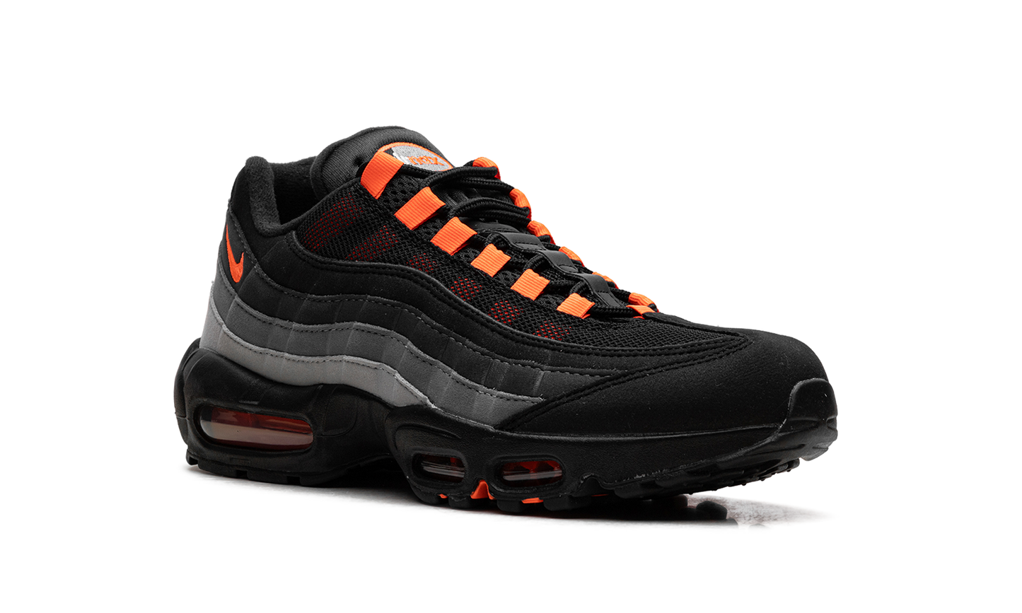 AIr Max 95 "Black Hyper Crimson" FV4710 002