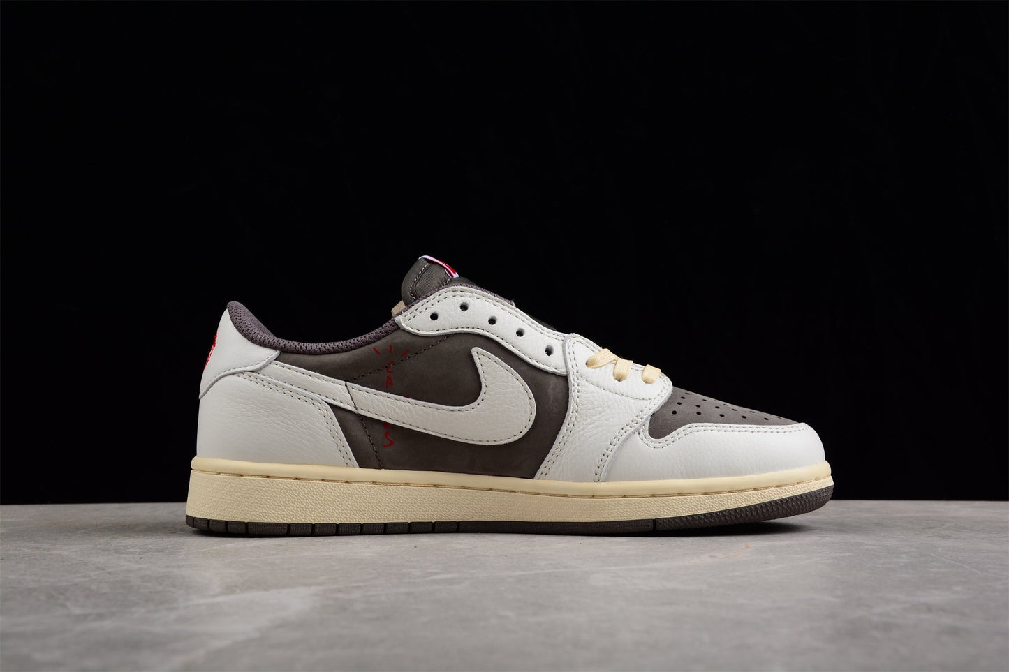 AJ 1 Retro Low OG SP Travis Scott Reverse Mocha