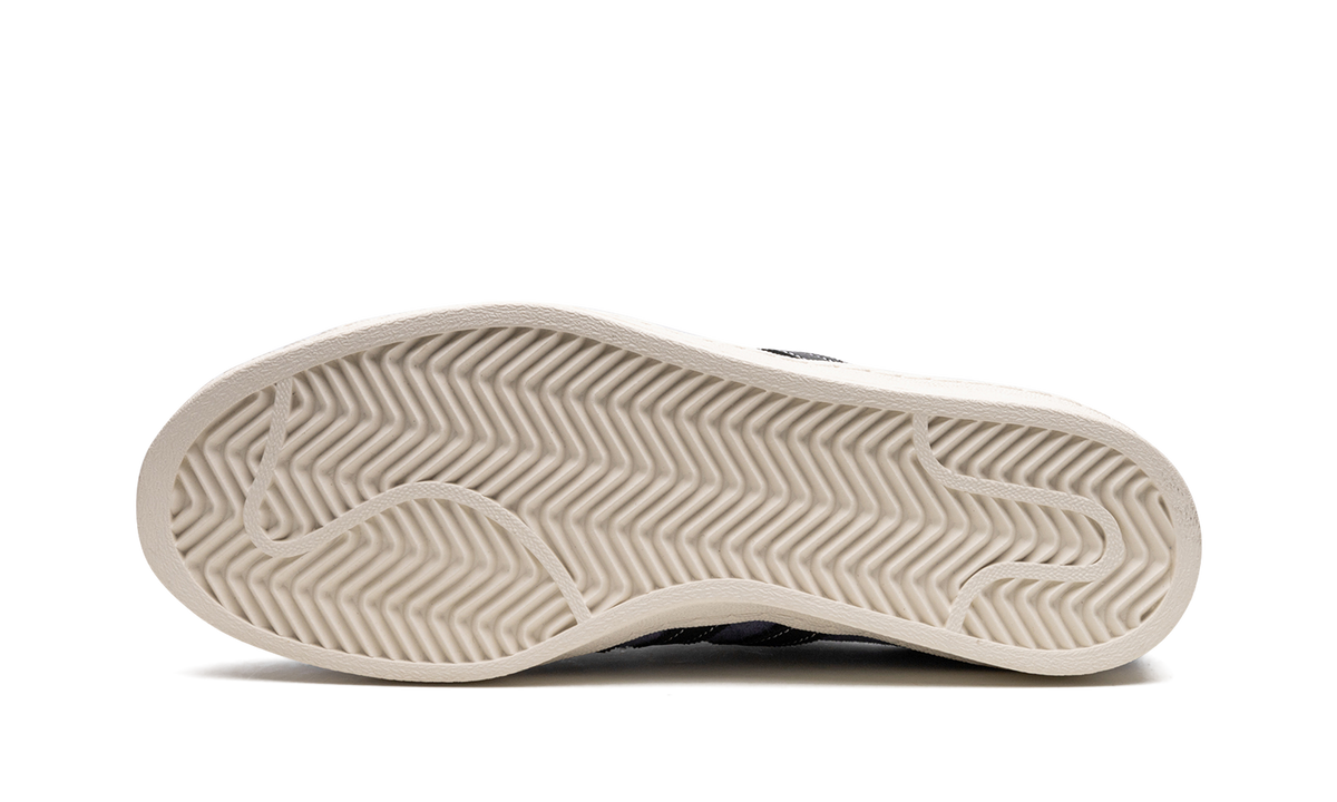 Campus 80s "XLARGE Orbit Violet" GW3247