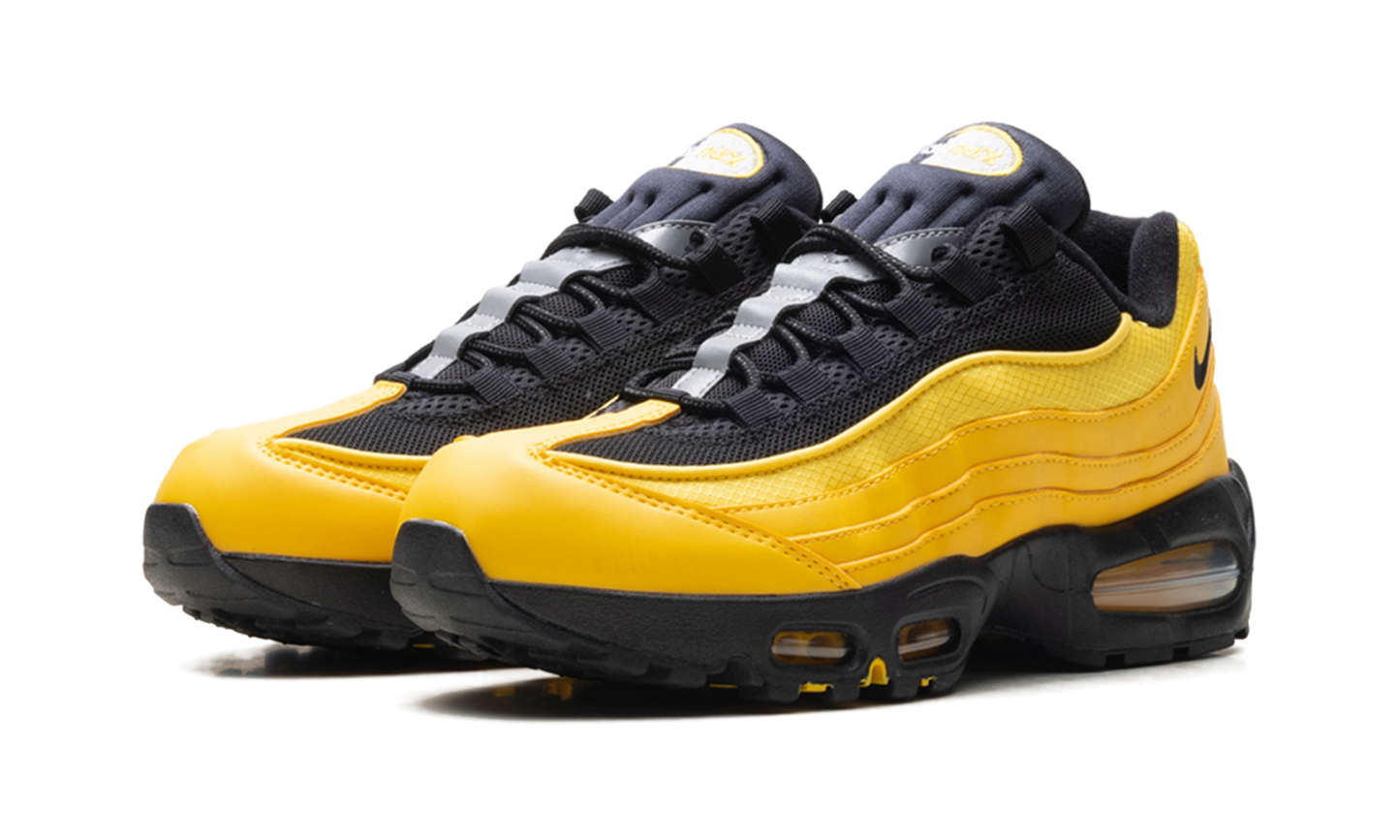 Air Max 95 Big Bubble "Varsity Maize / Black" IB1667 700