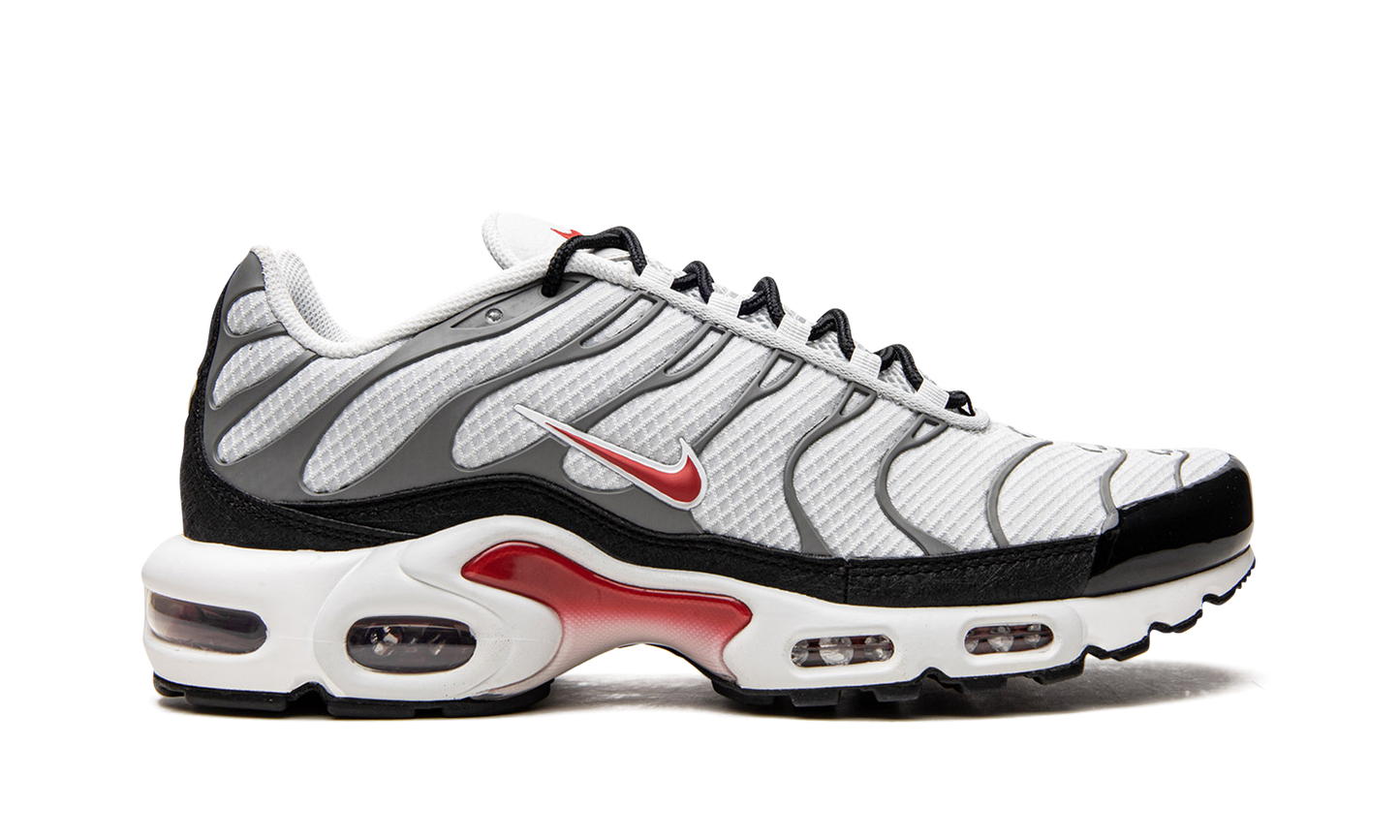 Air Max Plus "Photon Dust / Varsity Red" DM0032 002