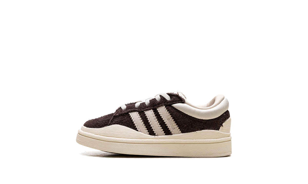 BAD BUNNY CAMPUS TD "Brown" IF7151