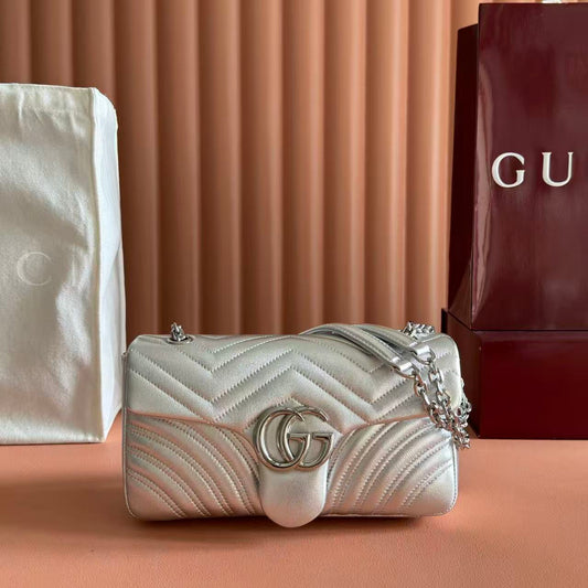 GG Marmont Small Shoulder Bag Metallic Silver Leather