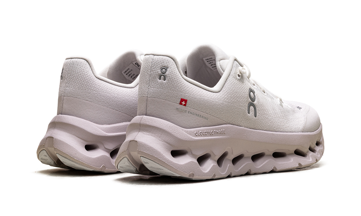 Cloudtilt WMNS "Grey" 3WE10055258