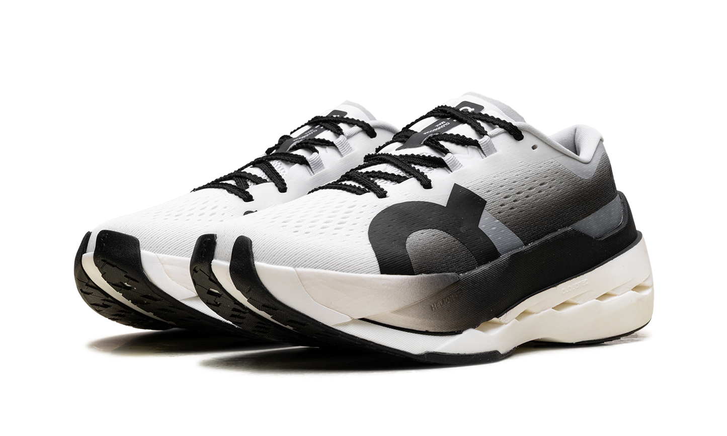 Cloudboom Max Wmns "White / Black" 3WF30180462