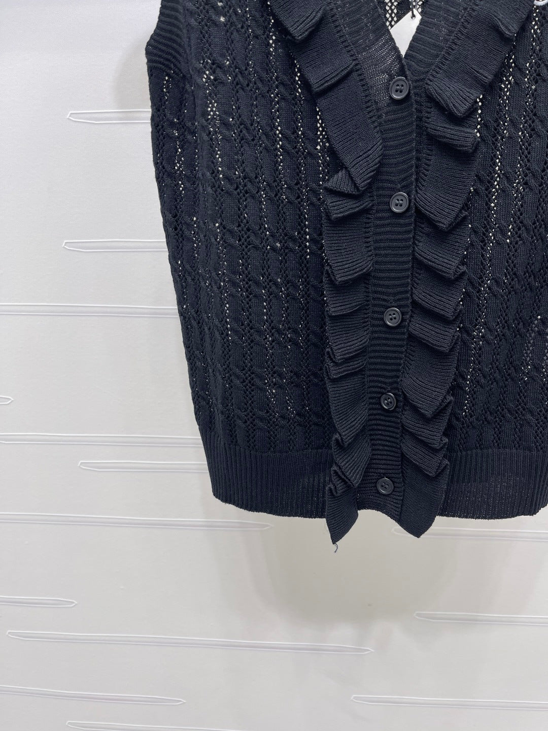 Loew Ruffled Knit V-neck Vest in Wool