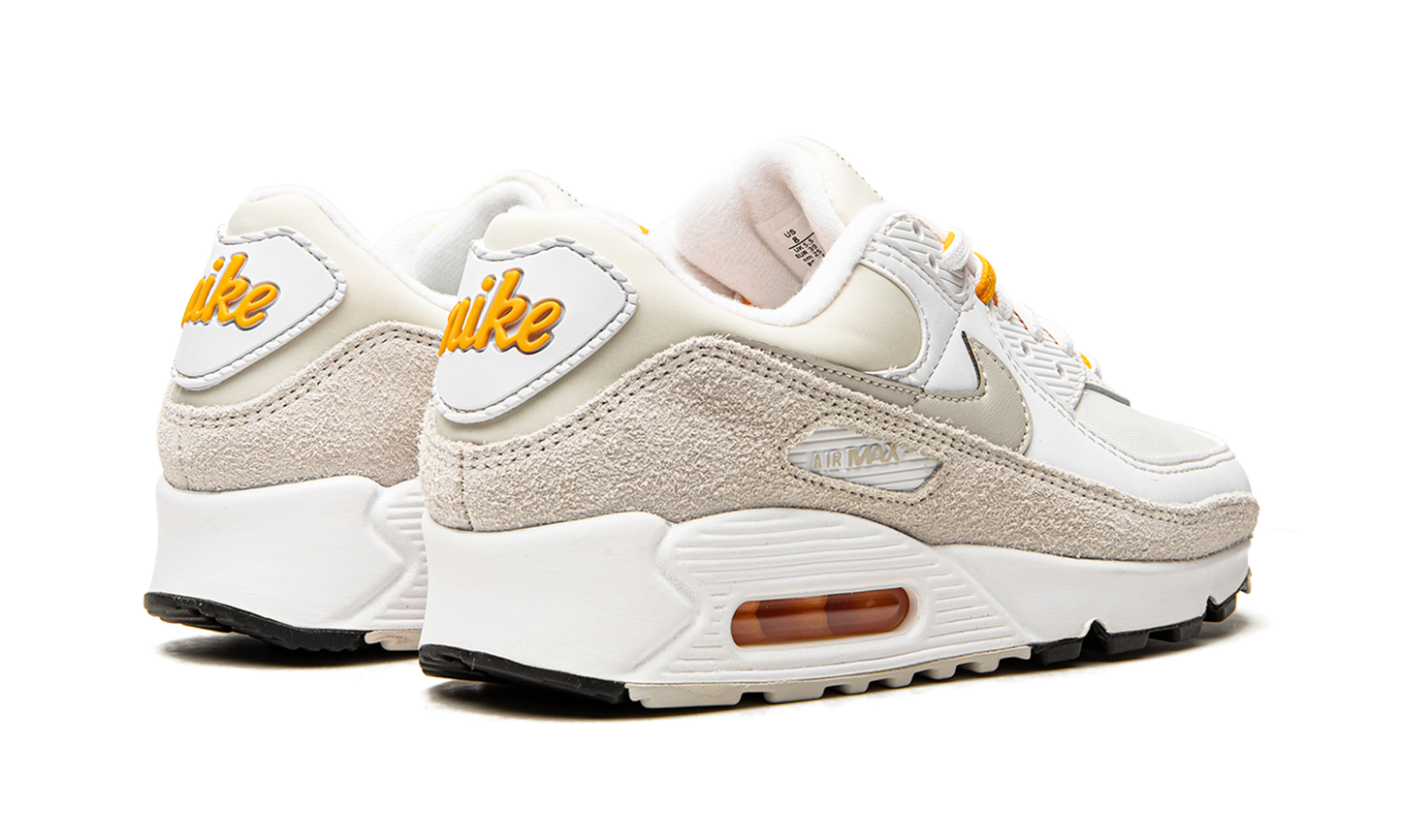 AIR MAX 90 NMS WMNS "Light Bone University Gold" DA8709 100
