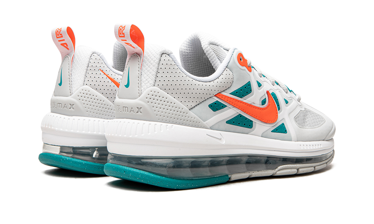 AIR MAX GENOME WMNS "Photon Dust Turbo Green" CZ1645 001