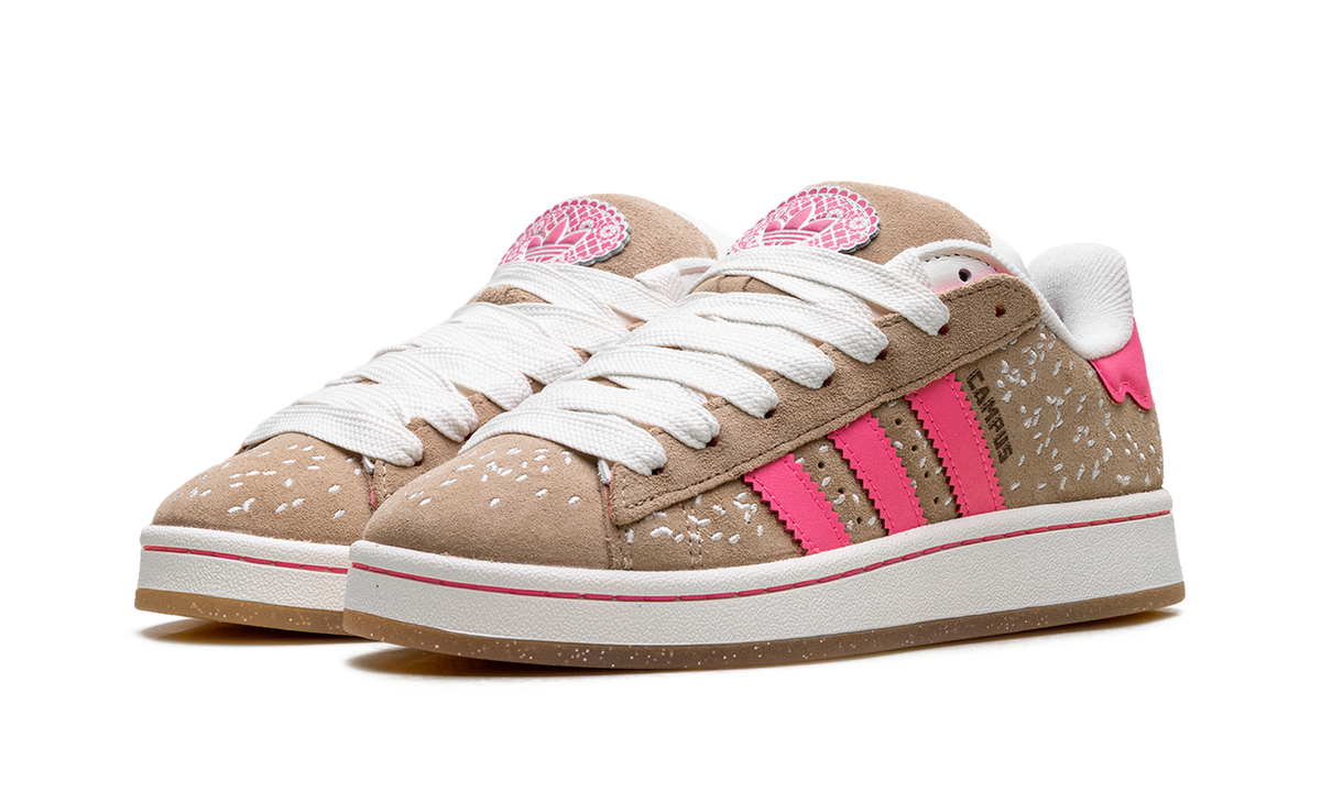 Campus 00s WMNS "Pan de Muerto" JQ2103