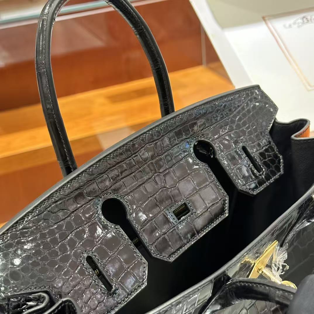 HM Birkin 30 Bag Black Shiny Crocodile Leather GHW (12 days of production)