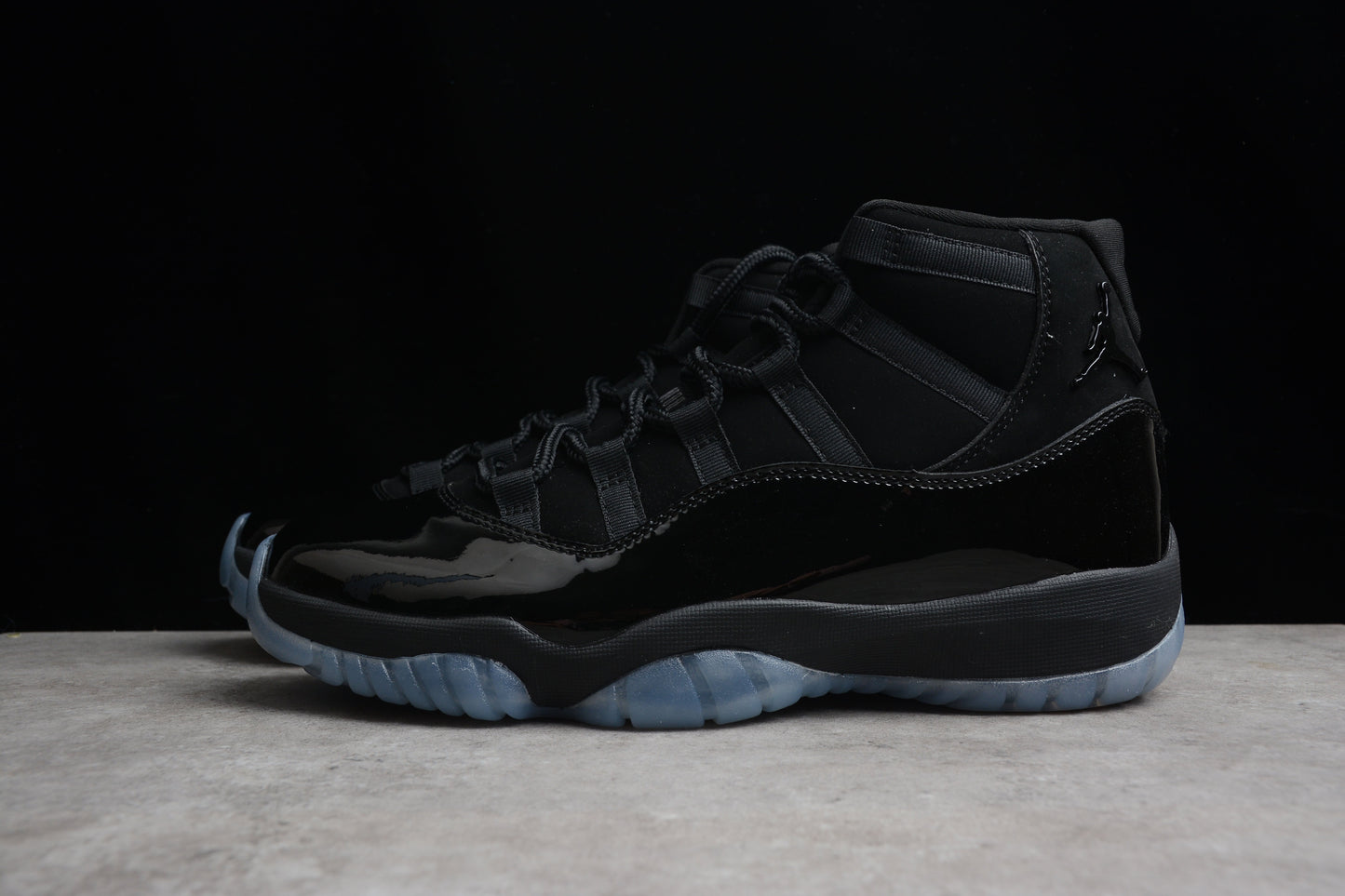 AJ 11 Gamma Black