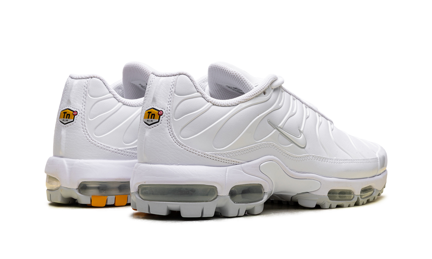 Air Max Plus Golf "Triple White" FZ4150 100