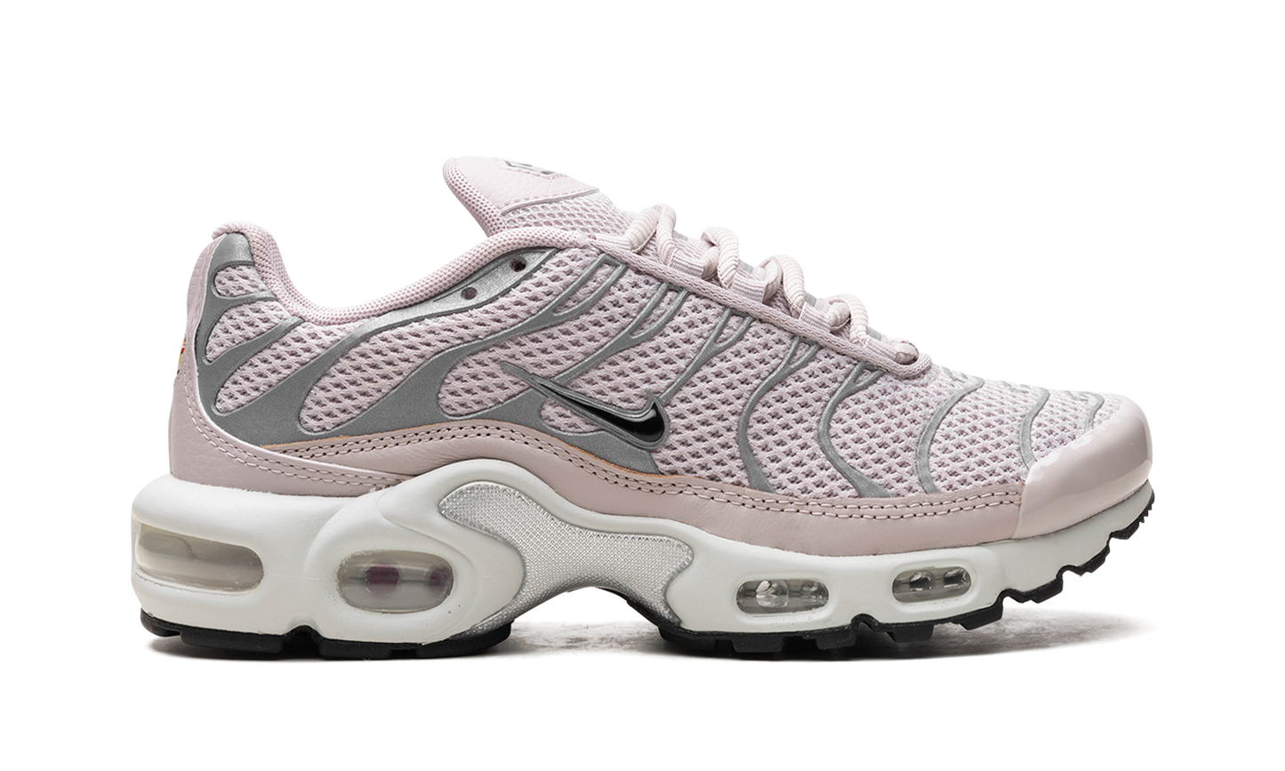 Air Max Plus WMNS "Platinum Violet" FV8480 001
