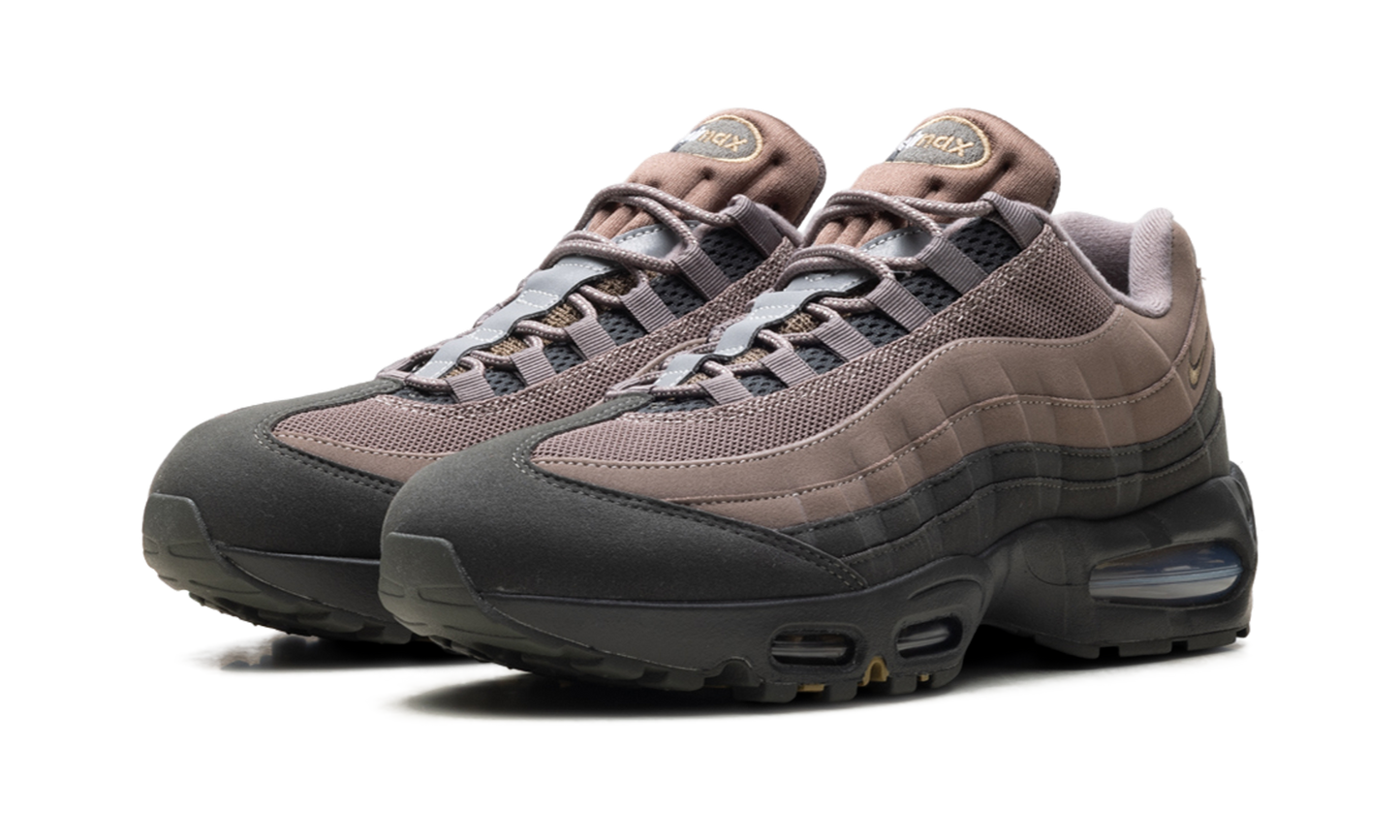 Air Max 95 Big Bubble OG "Mink Brown/Newsprint" HM4740 200
