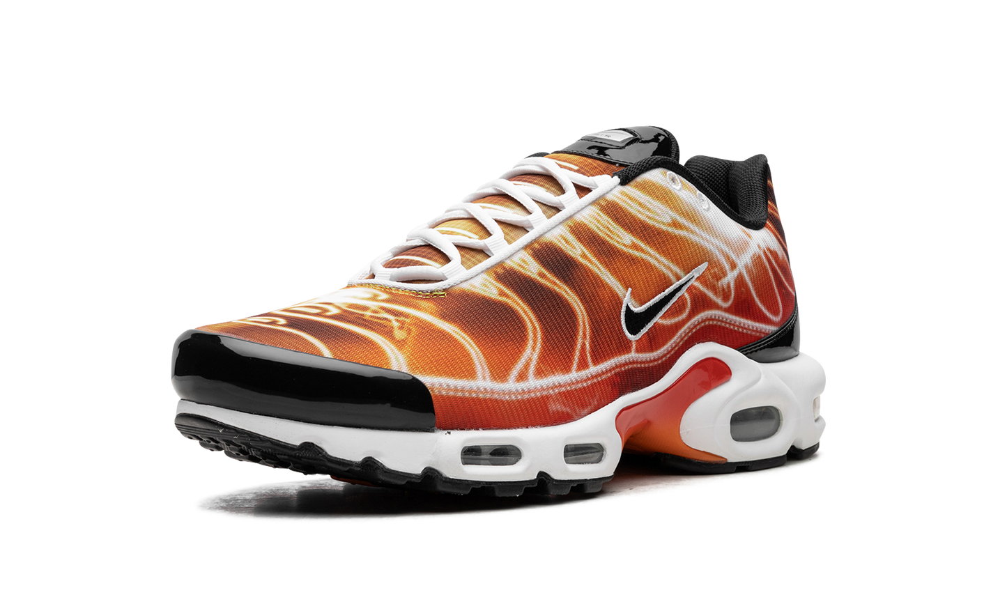 Air Max Plus "Light Photography - Sport Red" DZ3531 600