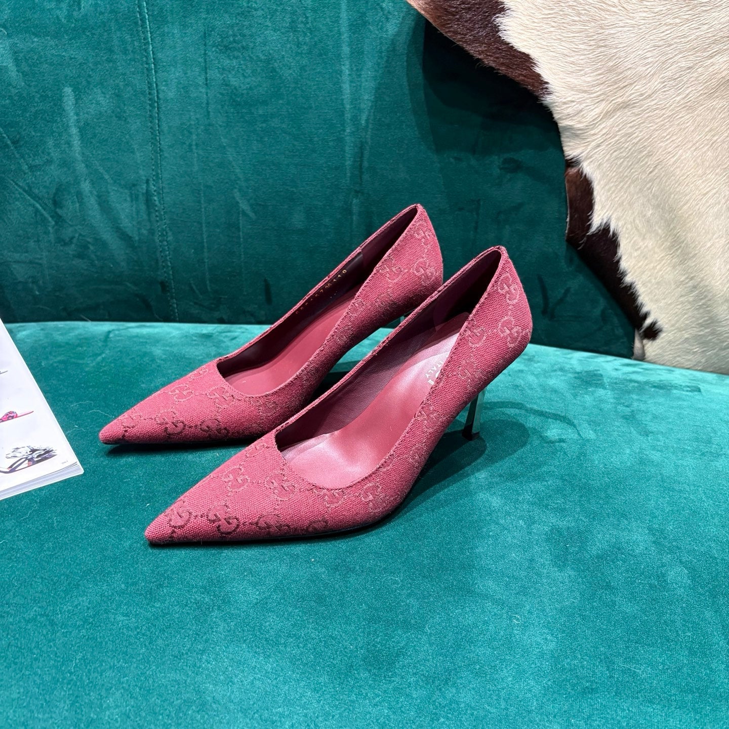 GG Pointed-Toe Slingback  Red Canvas 741267