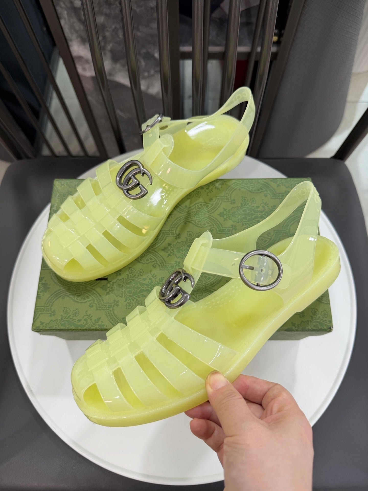 GG Sandals with Double G Light Yellow Sliver TPU 818208
