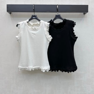 Loew 26 Ruffled Lace Vest in Cotton
