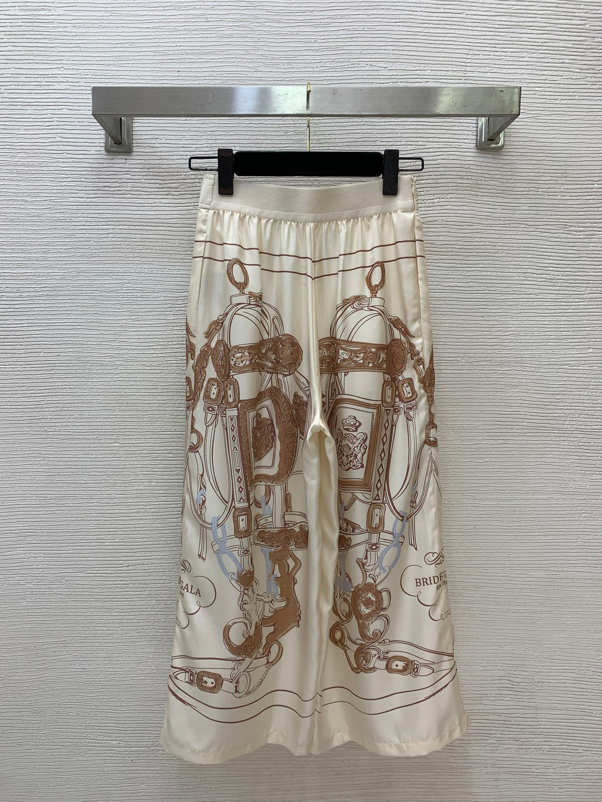 HM Brides de Gala Gold Sweater & Trousers Set Silk 402615