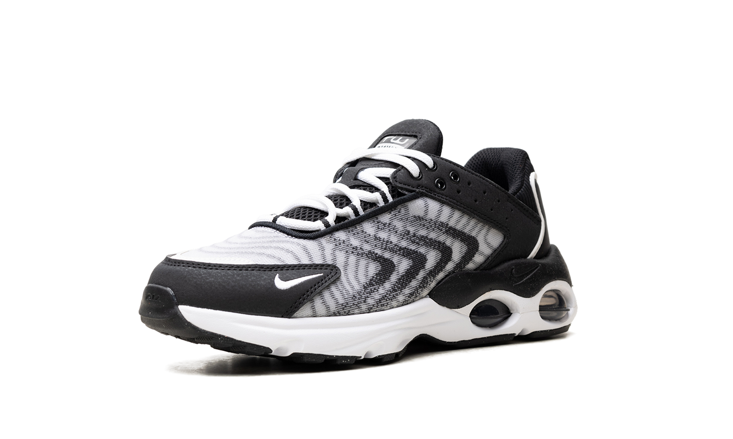 Air Max TW GS "Black White" DQ0296 001