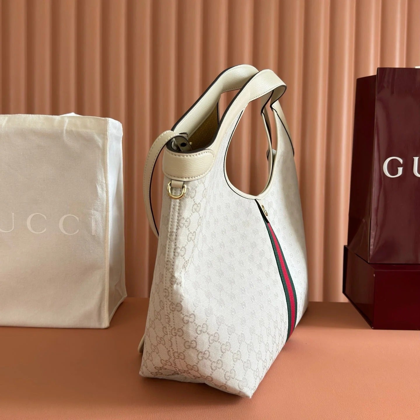 GG 26 Giglio Large Tote Bag 60cm White in Canvas 284931